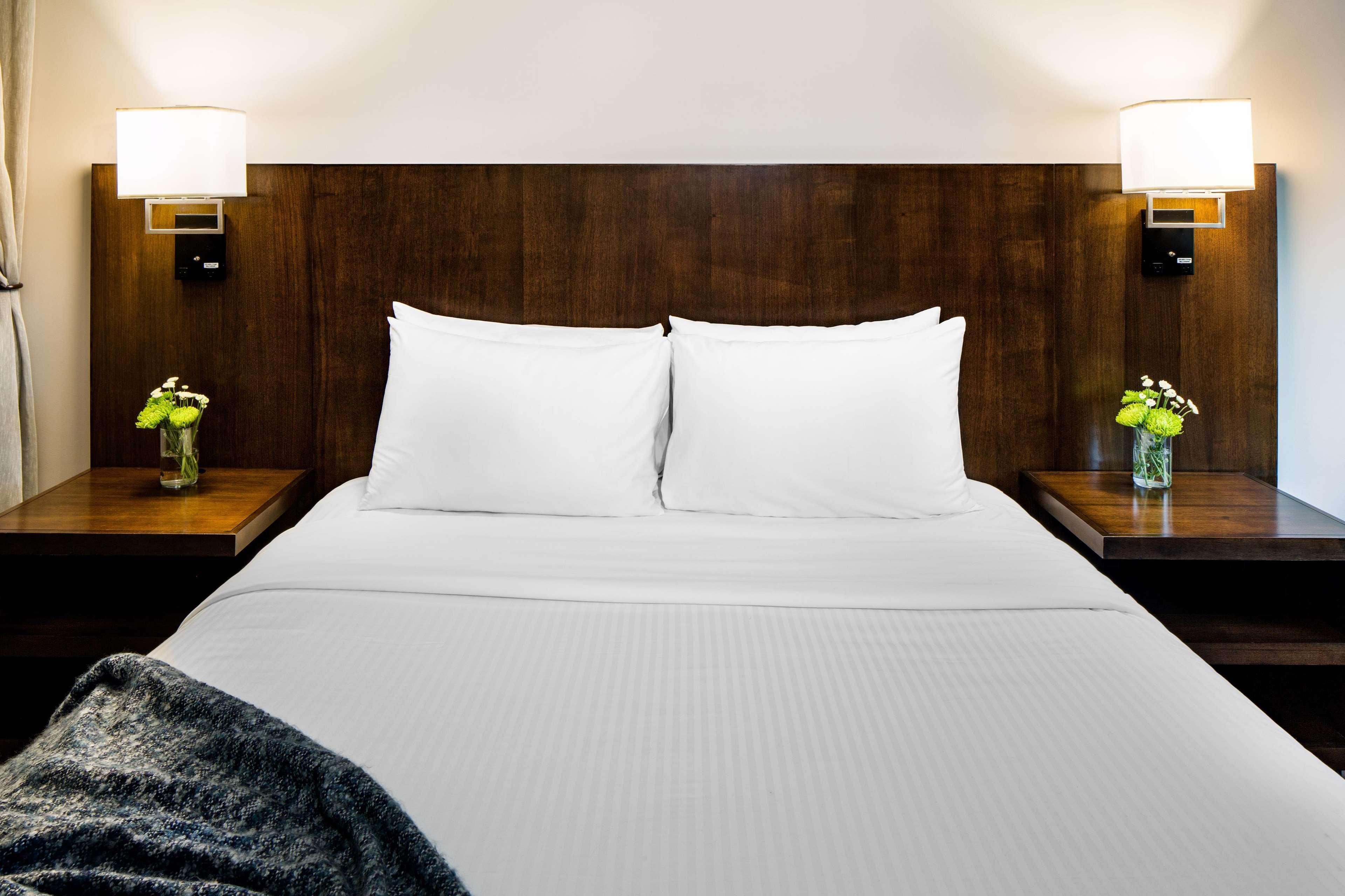 Watt Tapestry Collection By Hilton Rahway